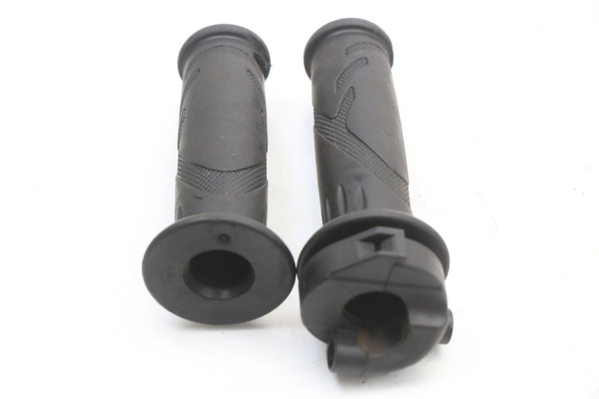 photo de THROTTLE GRIP TNT MOTOR BOSTON 4T 50 (2018 - 2025)