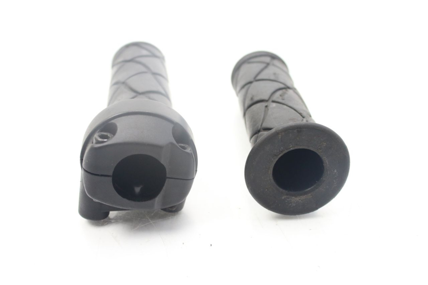 photo de THROTTLE GRIP YAMAHA BW'S EASY 50 (2013 - 2016)