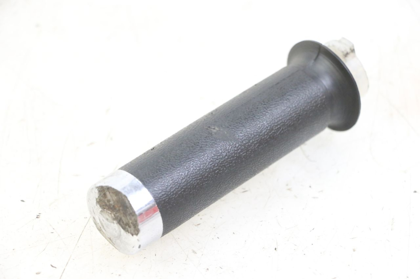 photo de THROTTLE GRIP DAELIM BESBI 125 (2007 - 2008)