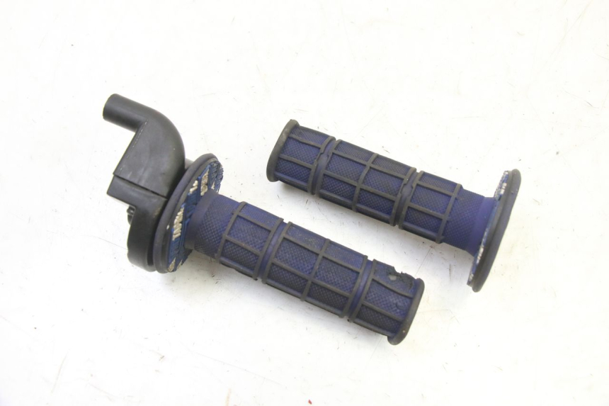 photo de THROTTLE GRIP BSE DIRTBIKE PH10L 125