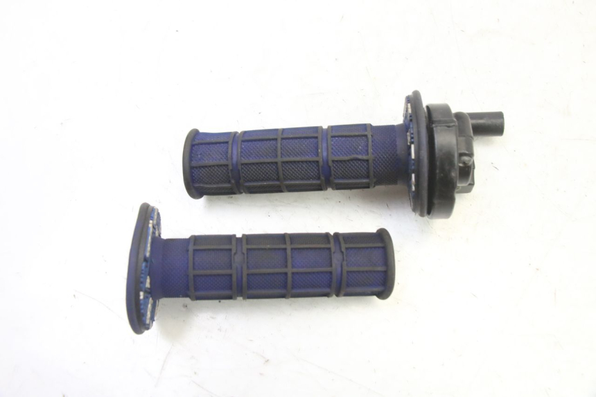 photo de THROTTLE GRIP BSE DIRTBIKE PH10L 125