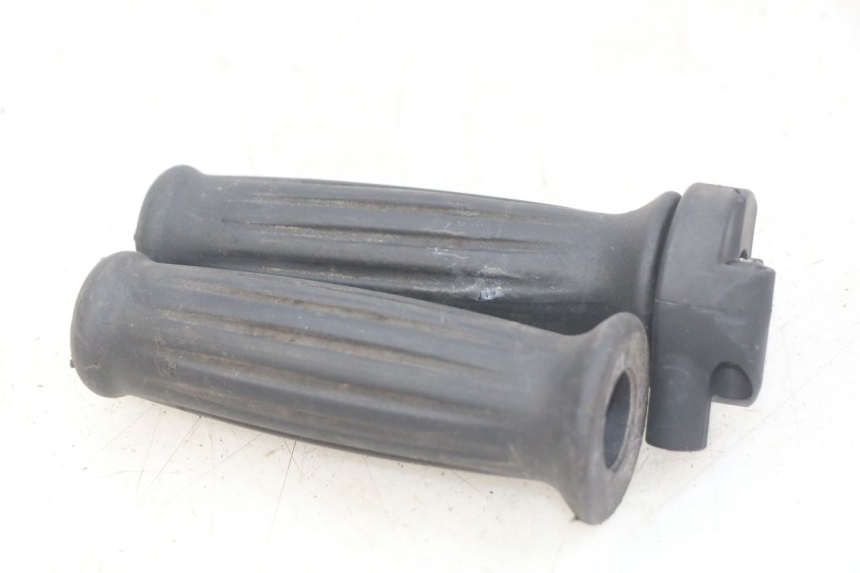 photo de THROTTLE GRIP PEUGEOT DJANGO 4T 50 (2014 - 2019)