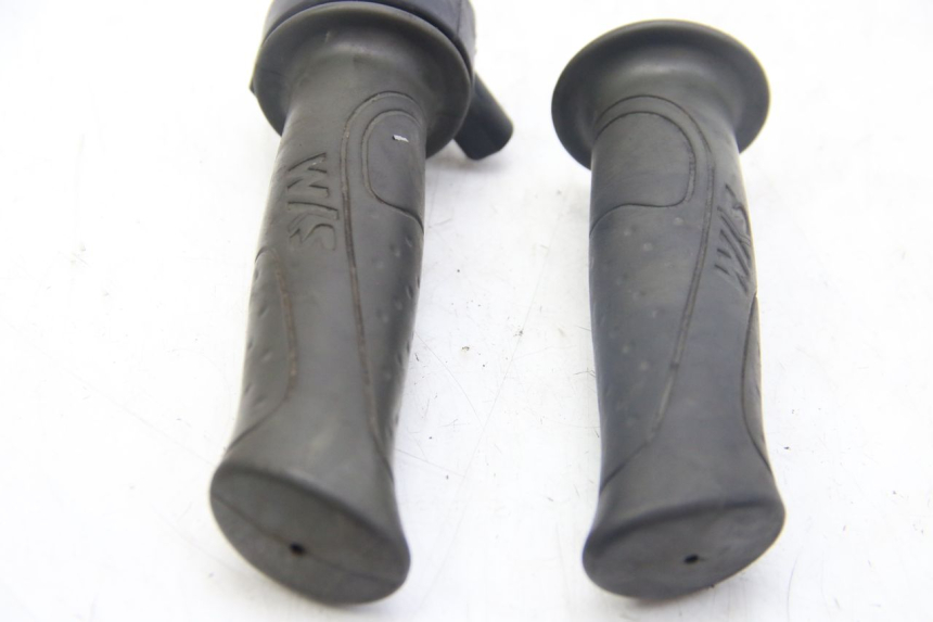 photo de THROTTLE GRIP SYM FIDDLE 2 50 (2008 - 2013)