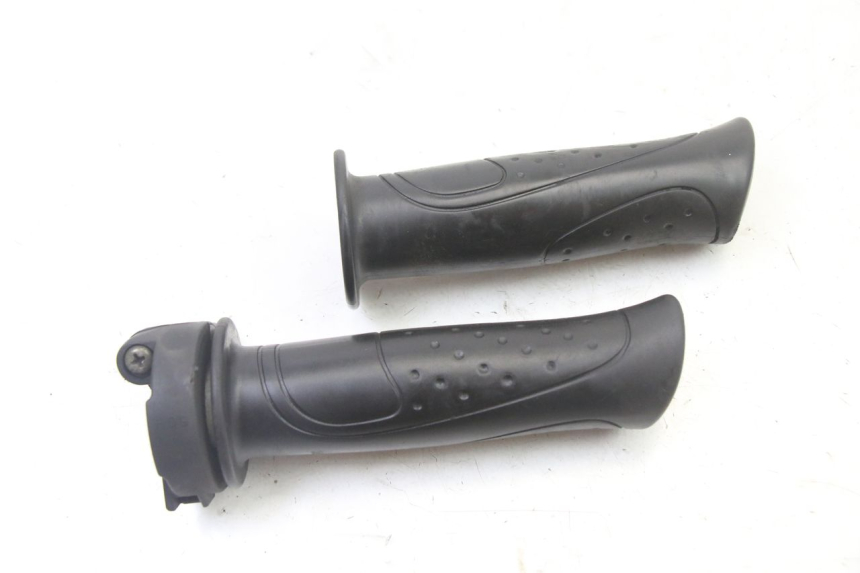 photo de THROTTLE GRIP SYM FIDDLE 2 S 125 (2012 - 2014)