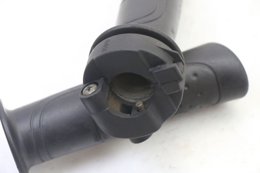 photo de THROTTLE GRIP SYM FIDDLE 2 S 125 (2012 - 2014)