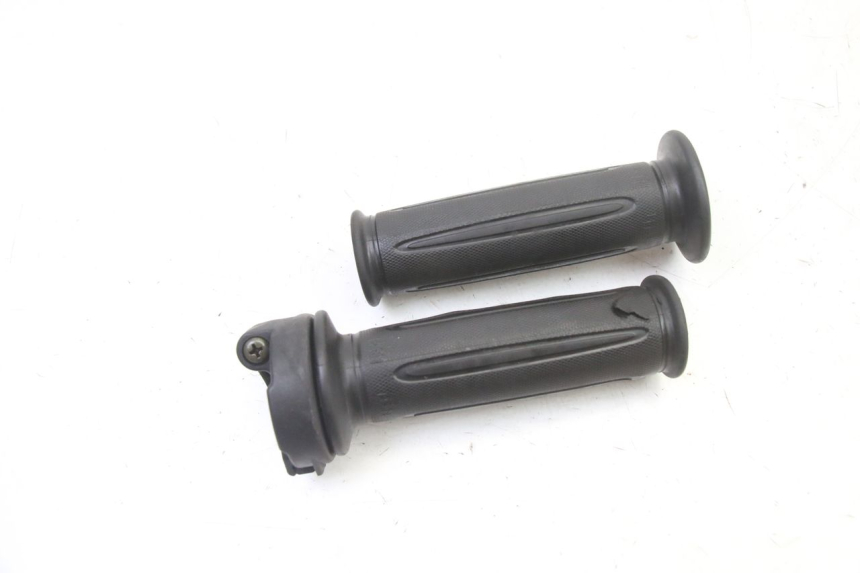 photo de THROTTLE GRIP SYM FIDDLE 3 III 50 (2014 - 2020)