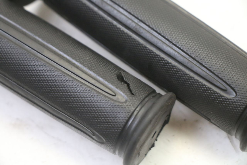 photo de THROTTLE GRIP SYM FIDDLE 3 III 50 (2014 - 2020)