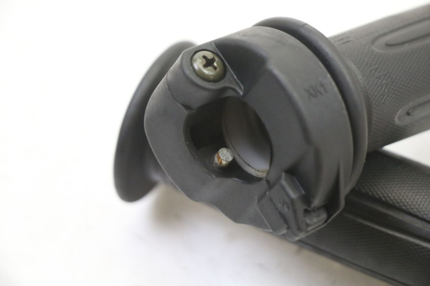 photo de THROTTLE GRIP SYM FIDDLE 3 III 50 (2014 - 2020)