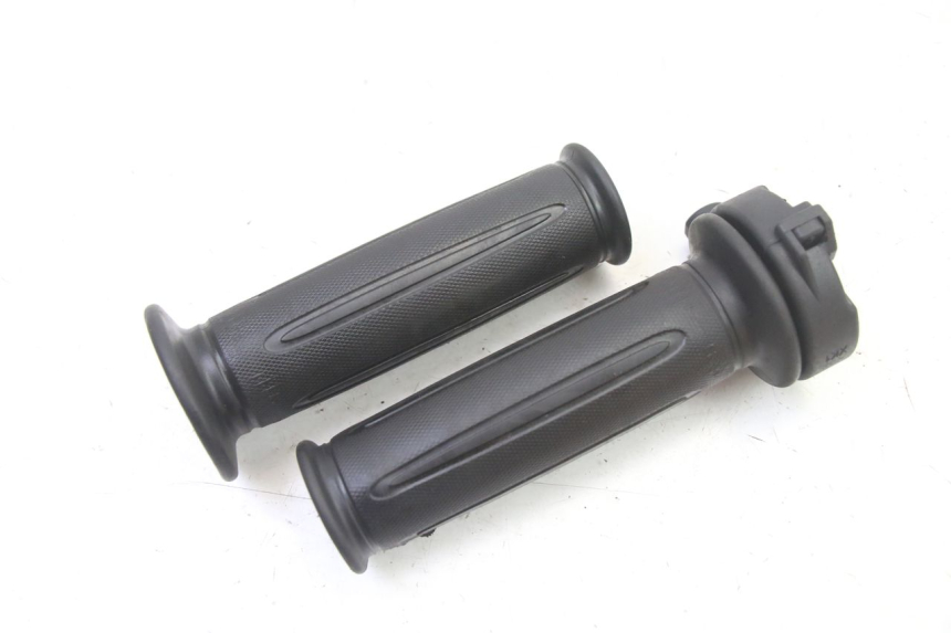 photo de THROTTLE GRIP SYM FIDDLE 3 III 50 (2014 - 2020)