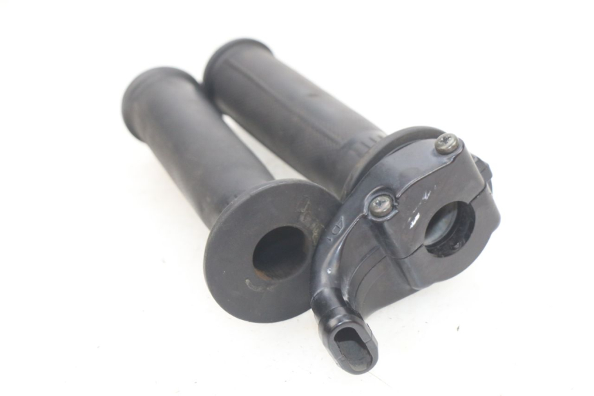 photo de THROTTLE GRIP YAMAHA FJ 3CX 1200 (1986 - 1996)