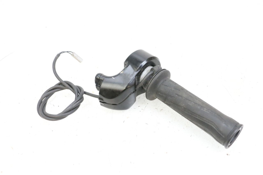 photo de THROTTLE GRIP YAMAHA FJR ABS 1300 (2006 - 2012) - Main view