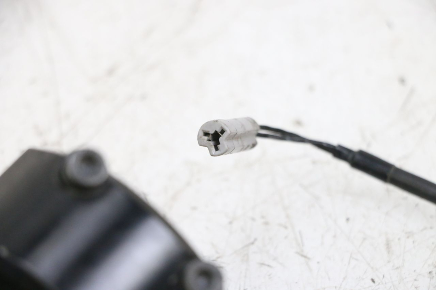 photo de THROTTLE GRIP YAMAHA FJR ABS 1300 (2006 - 2012) - Alternative perspective