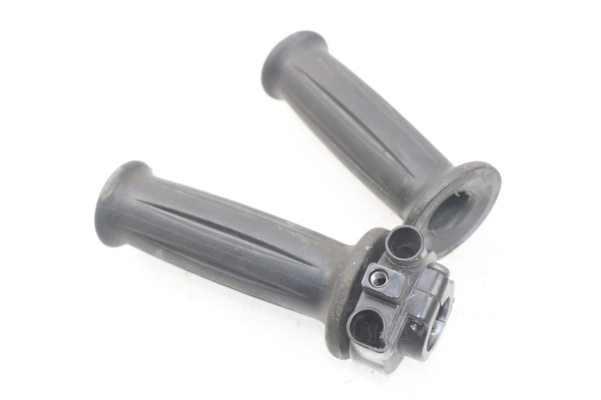 photo de THROTTLE GRIP MBK FLIPPER 115 (2013 - 2017)