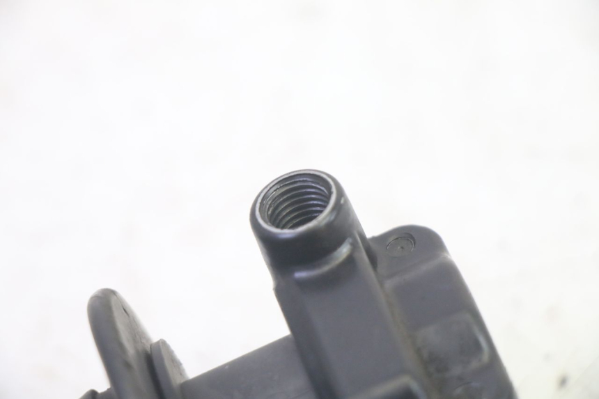 photo de THROTTLE GRIP PIAGGIO FLY 4T 50 (2013 - 2017) - Technical close-up