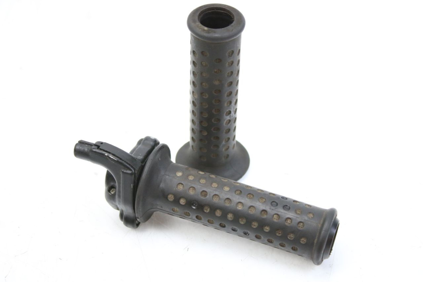 photo de THROTTLE GRIP PIAGGIO HEXAGON 2T 125 (1994 - 1998)