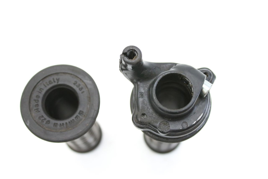 photo de THROTTLE GRIP PIAGGIO HEXAGON 2T 125 (1994 - 1998)