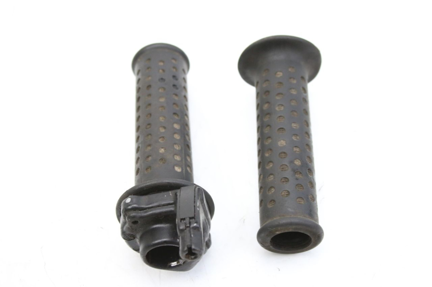 photo de THROTTLE GRIP PIAGGIO HEXAGON 2T 125 (1994 - 1998)