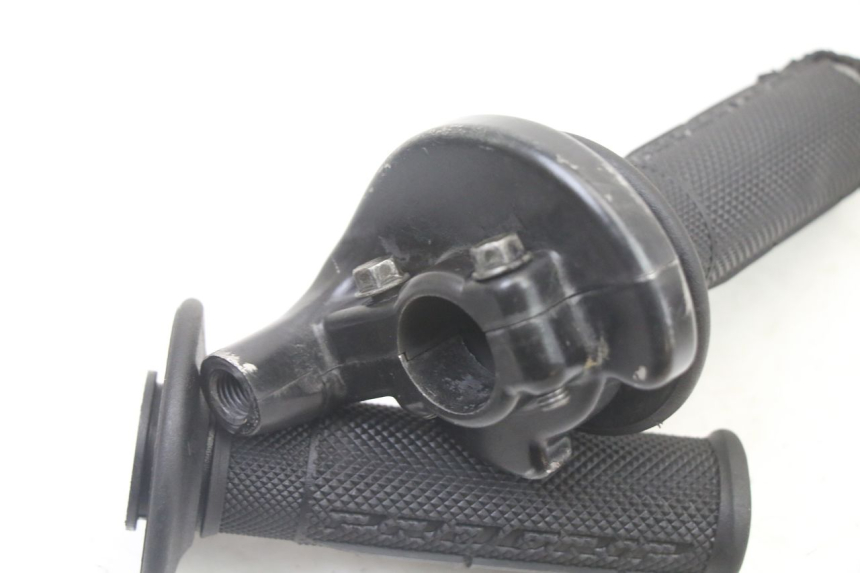 photo de THROTTLE GRIP HONDA CR 85 (2003 - 2007)