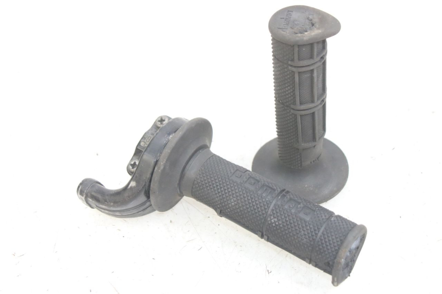 photo de THROTTLE GRIP KAWASAKI KXF KX-F 250 (2012 - 2014)