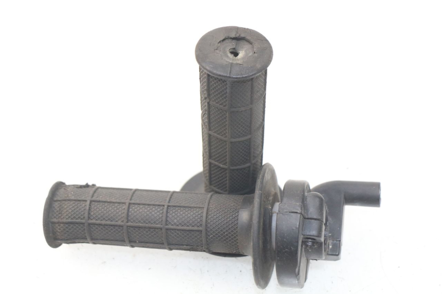 photo de THROTTLE GRIP LIFAN DIRTBIKE 50