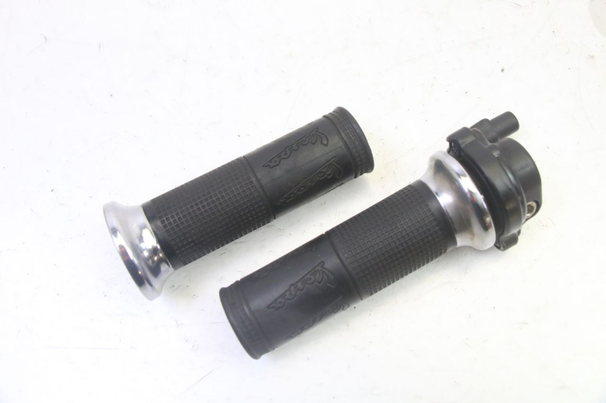 photo de THROTTLE GRIP PIAGGIO LXV 4T 50 (2009 - 2013)