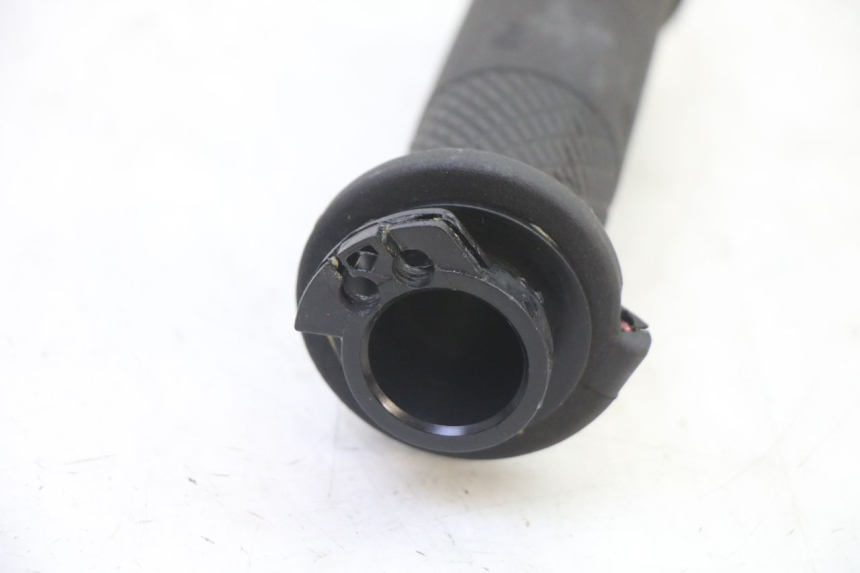 photo de THROTTLE GRIP PIAGGIO MP3 HPE 310 (2024 - 2025)