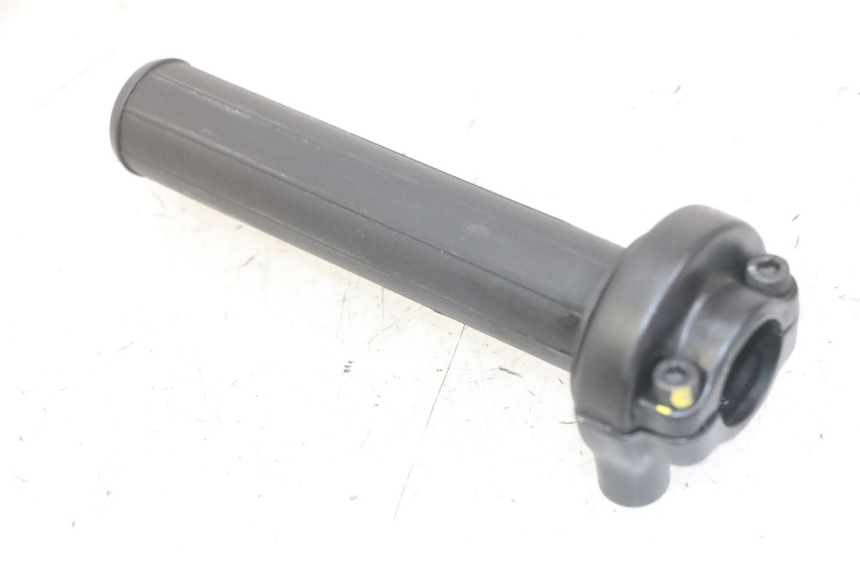 photo de THROTTLE GRIP PIAGGIO MP3 LT 300 (2010 - 2016)