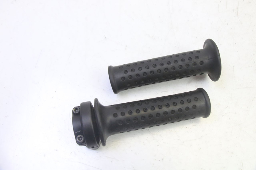 photo de THROTTLE GRIP PIAGGIO MP3 LT 300 (2010 - 2016) - Main view