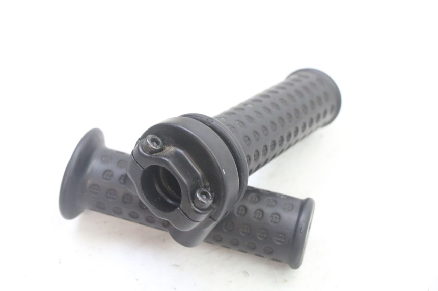 photo de THROTTLE GRIP PIAGGIO NEW TYPHOON 50 (2018 - 2021)