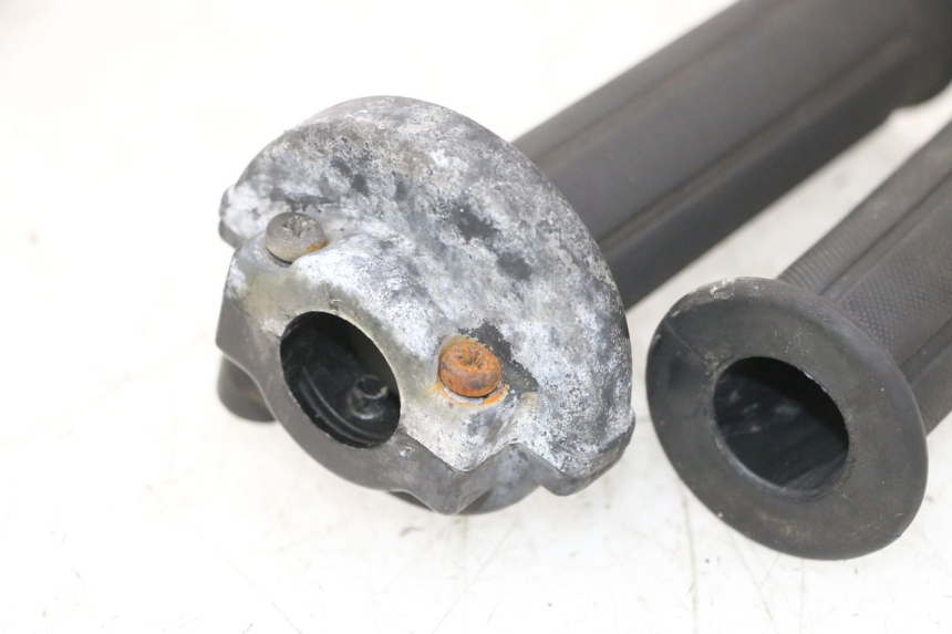 photo de THROTTLE GRIP HONDA NSR R 125 (1994 - 2003) - Product overview