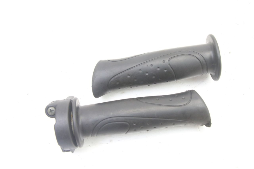 photo de THROTTLE GRIP SYM ORBIT III 3 4T 50 (2021 - 2025)