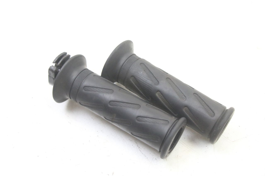 photo de THROTTLE GRIP PEUGEOT STREETZONE I 2T 50 (2018 - 2020)