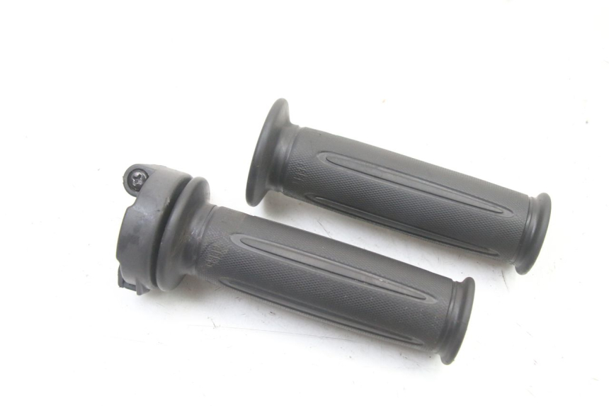 photo de THROTTLE GRIP PEUGEOT TWEET 4T 50 (2023 - 2025)