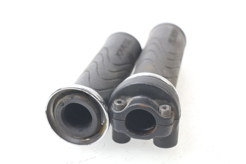 photo de THROTTLE GRIP PIAGGIO LIBERTY 125 (2009 - 2013)