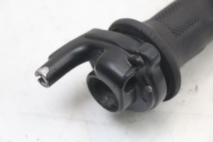 photo de THROTTLE GRIP PIAGGIO TYPHOON 50 (2000 - 2009)