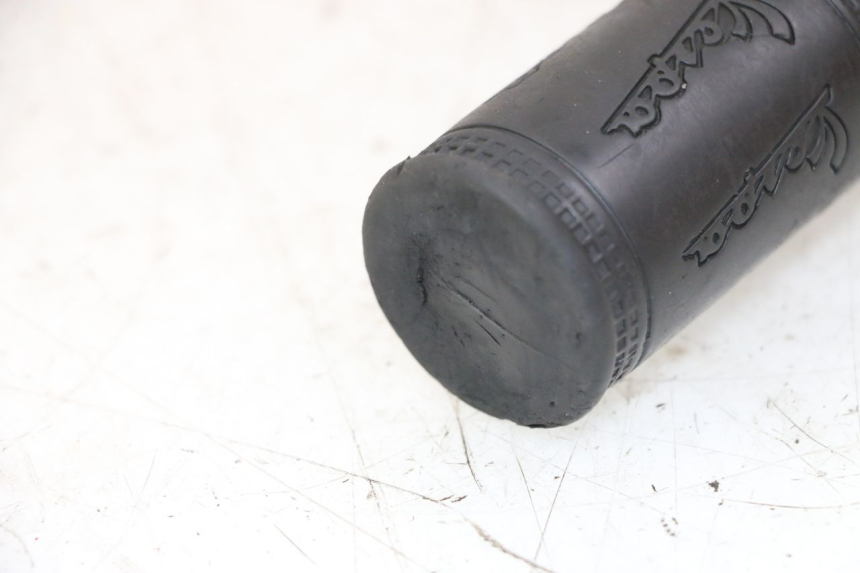 photo de THROTTLE GRIP PIAGGIO VESPA S 2T 50 (2007 - 2014)
