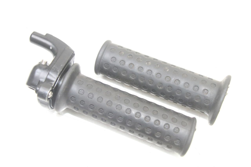 photo de THROTTLE GRIP PIAGGIO ZIP 2T 50 (2009 - 2019)