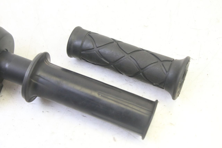 photo de THROTTLE GRIP LIGIER PULSE 3 1 (2014 - 2020) - Component detail