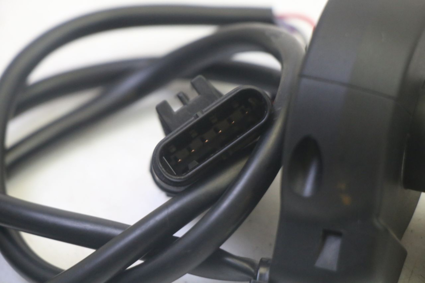 photo de THROTTLE GRIP LIGIER PULSE 3 1 (2014 - 2020) - Alternative perspective