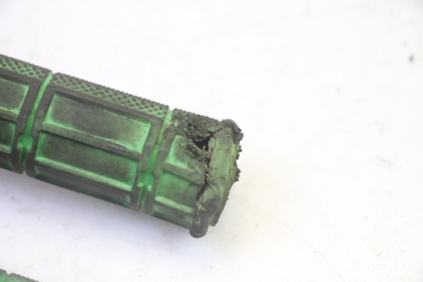 photo de THROTTLE GRIP APOLLO RFZ 125
