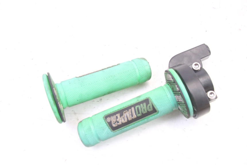 photo de THROTTLE GRIP APOLLO RXF 125