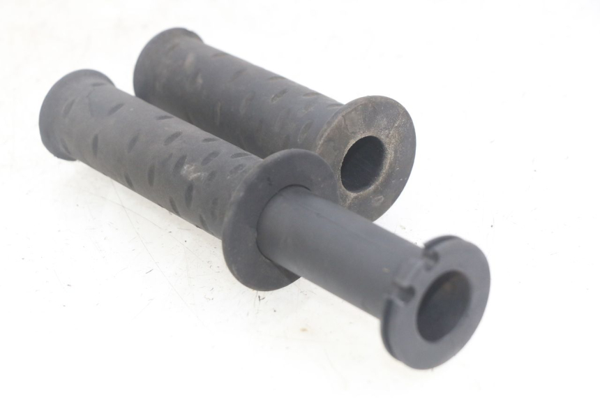 photo de THROTTLE GRIP APRILIA SCARABEO LIGHT 125 (2007 - 2011)