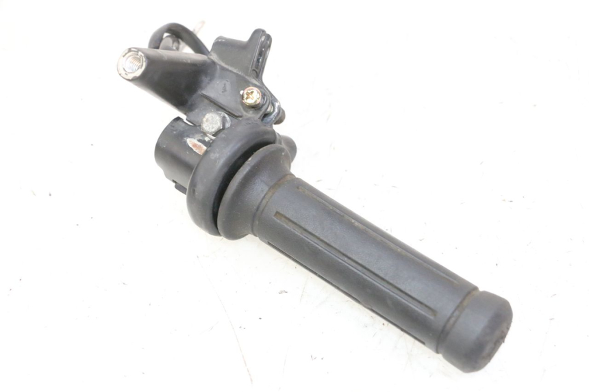 photo de THROTTLE GRIP HONDA SCV LEAD 100 (2003 - 2007)