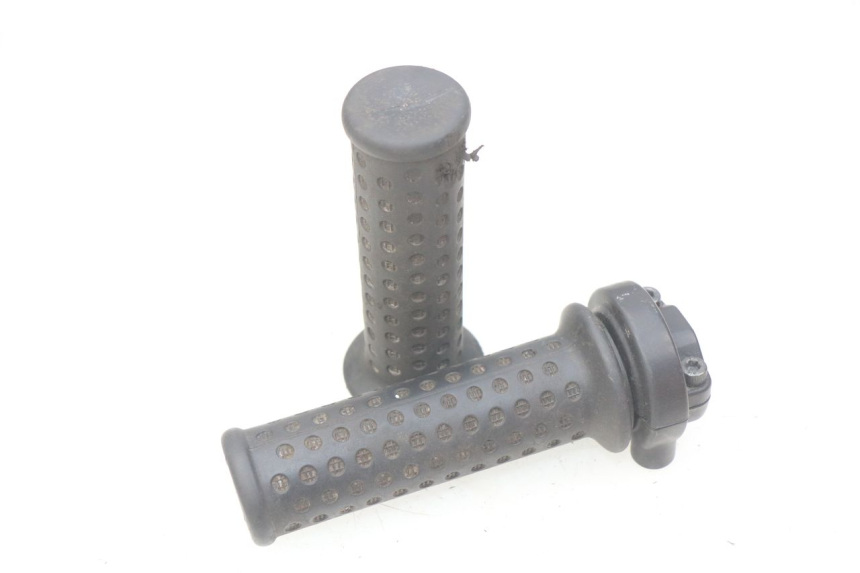 photo de THROTTLE GRIP APRILIA SR 2T 50 (2018 - 2022)