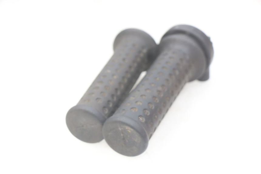 photo de THROTTLE GRIP APRILIA SR 2T 50 (2018 - 2022)