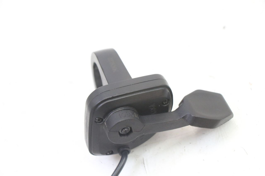 photo de THROTTLE GRIP NAMI STELLAR 1