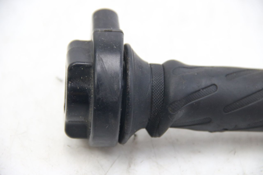 photo de THROTTLE GRIP SUZUKI SIXTEEN 125 (2008 - 2010)