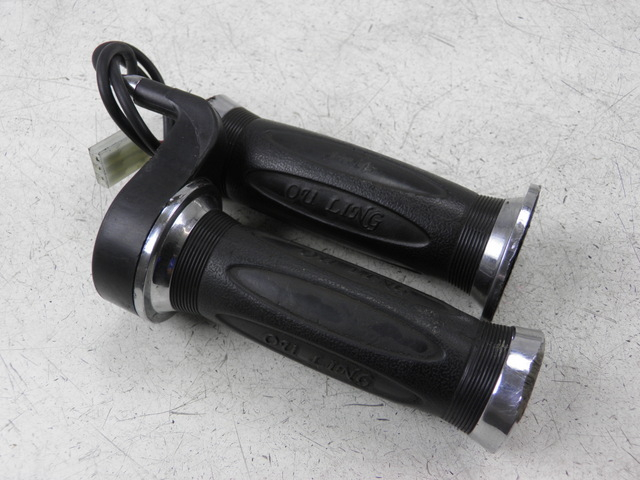 photo de THROTTLE GRIP SWEET ELEC SWEET RACER TOB BOY 1 (2009 - 2012)