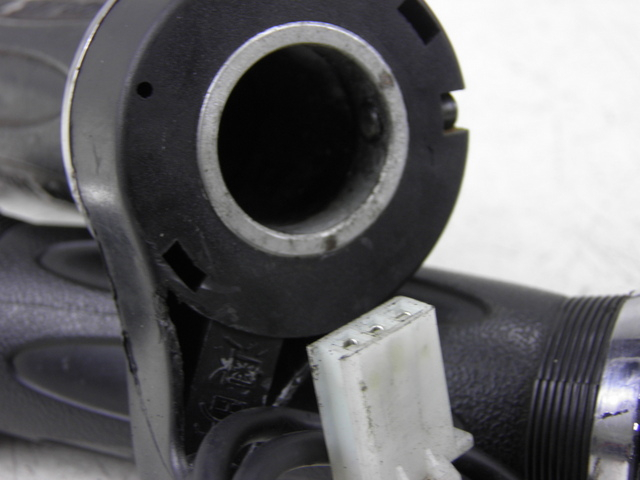 photo de THROTTLE GRIP SWEET ELEC SWEET RACER TOB BOY 1 (2009 - 2012)