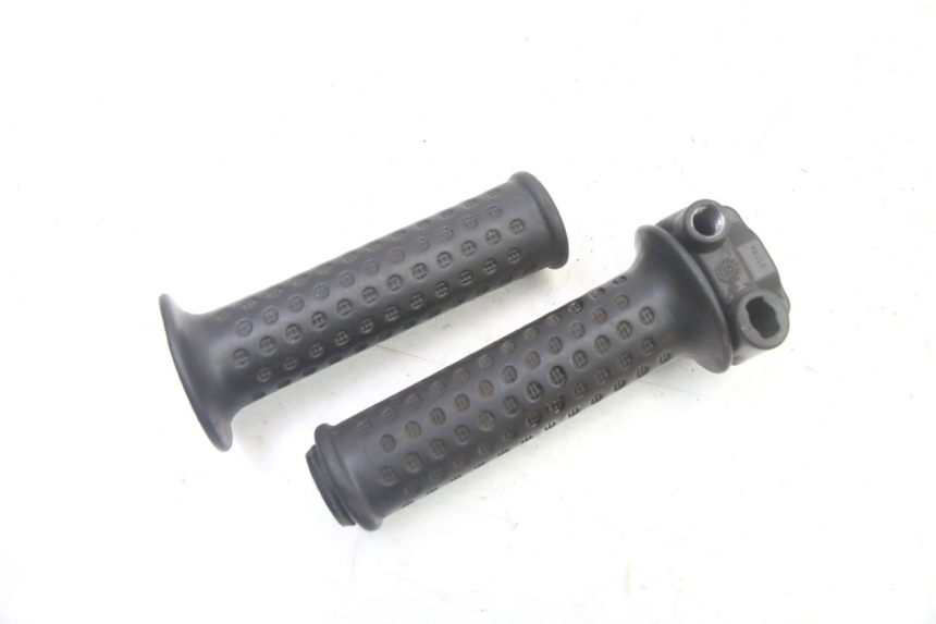 photo de THROTTLE GRIP APRILIA SXR 50 (2021 - 2023)